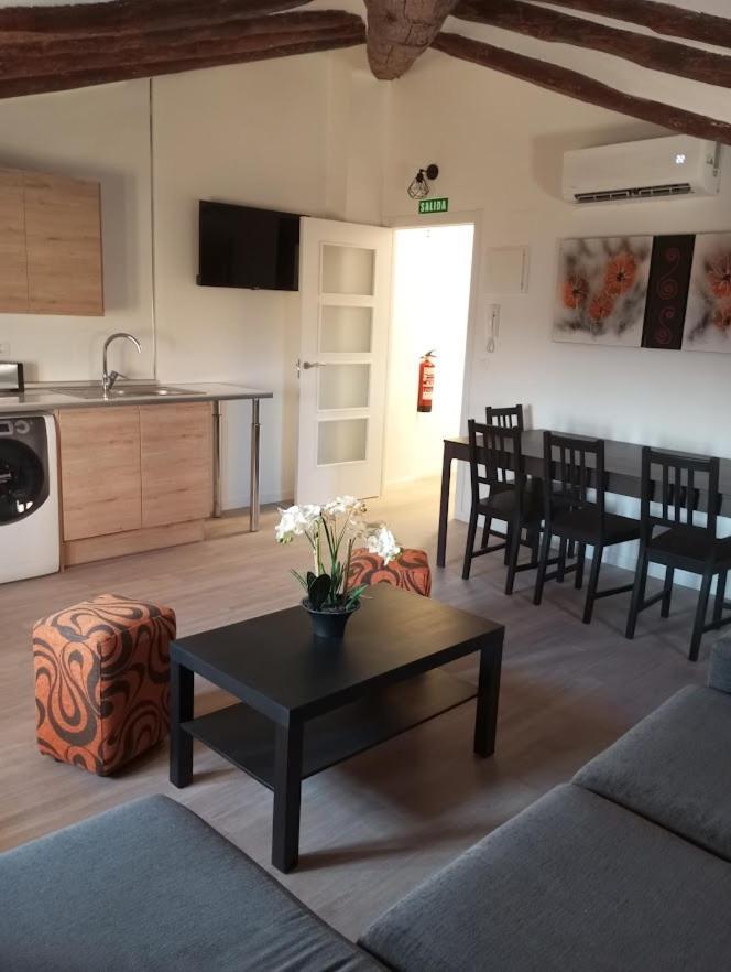 Apartamentos "El Balconico" アルゲダス エクステリア 写真