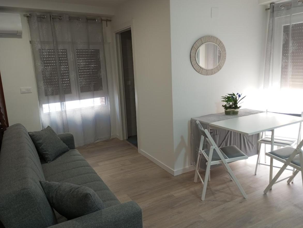 Apartamentos "El Balconico" アルゲダス エクステリア 写真