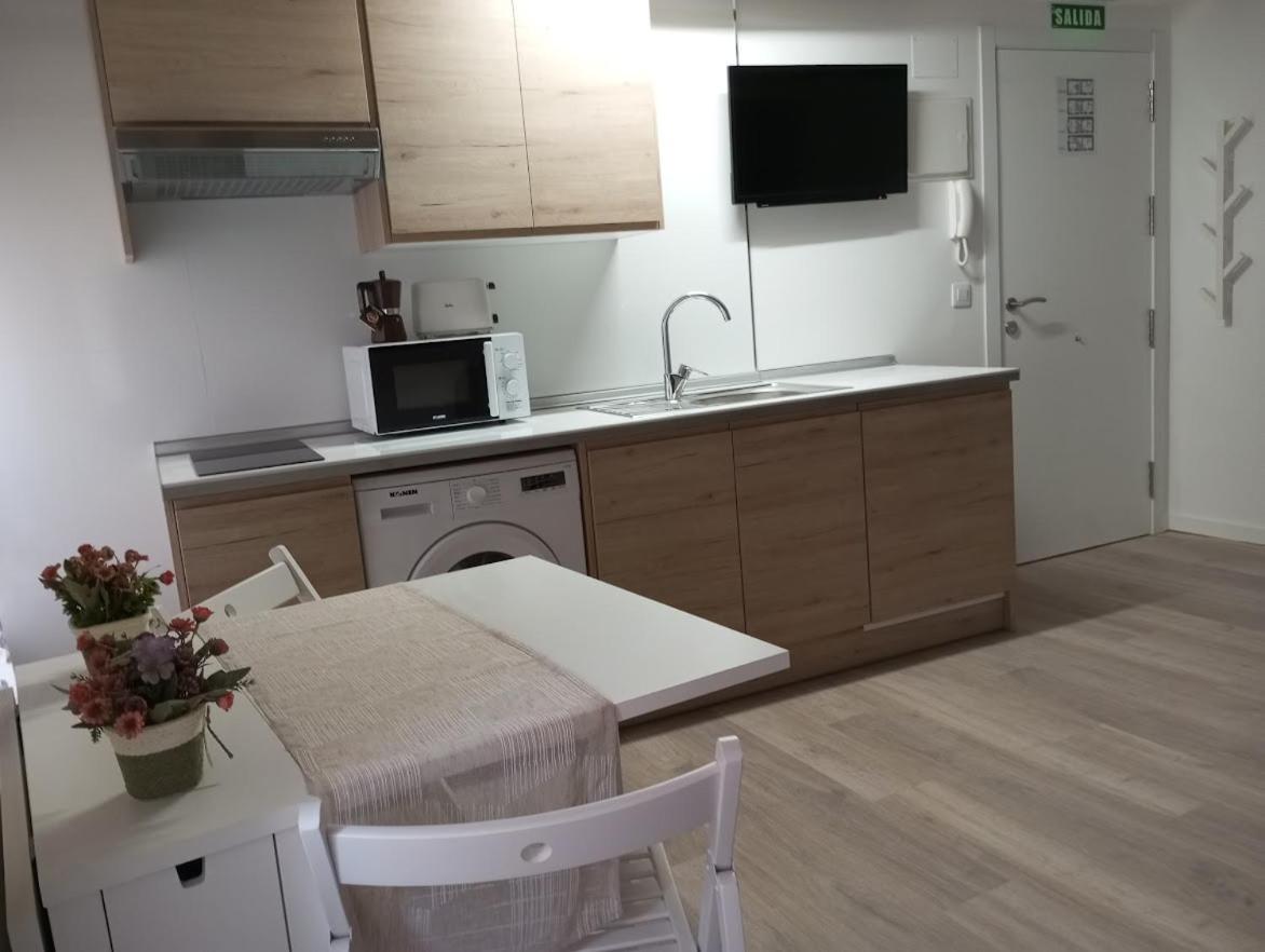 Apartamentos "El Balconico" アルゲダス エクステリア 写真