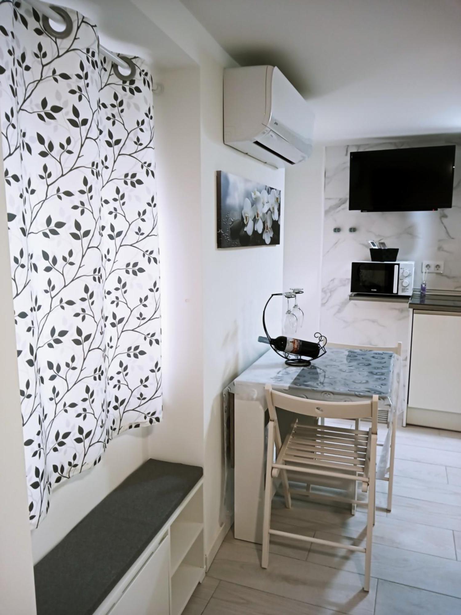 Apartamentos "El Balconico" アルゲダス エクステリア 写真